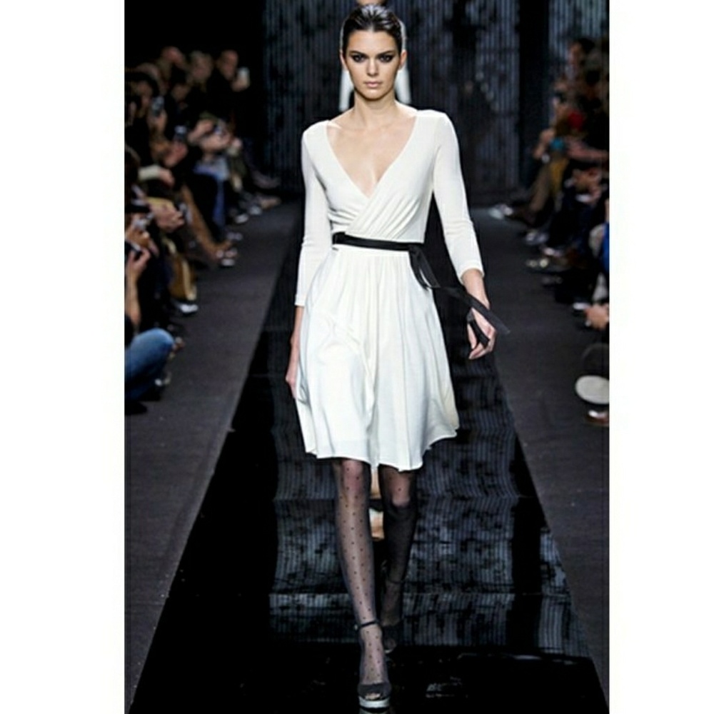 DVF Seduction Wrap Dress & FREE GIFT